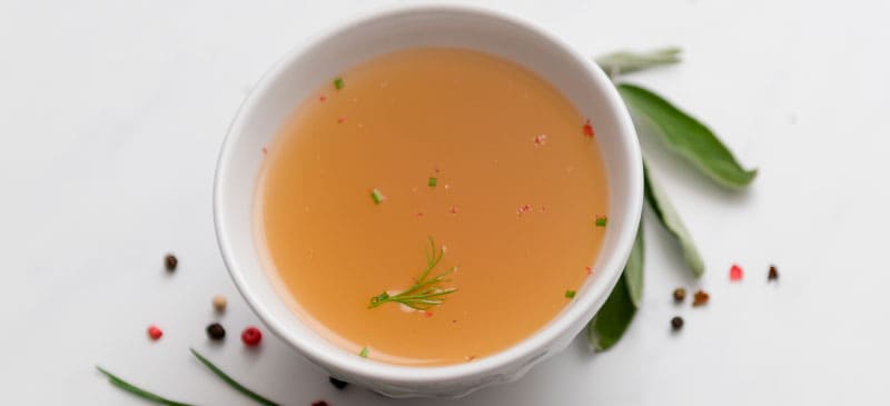 Bone broth benefits - Dr. Axe